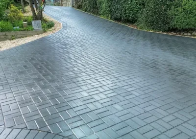 Lyme Regis New Driveway with Stonemarket Charcoal Block Pavers